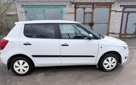 Skoda Fabia II, 2013 год, 610 000 рублей, 10 фотография