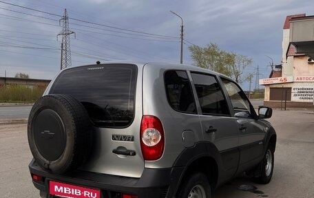 Chevrolet Niva I рестайлинг, 2014 год, 777 000 рублей, 4 фотография