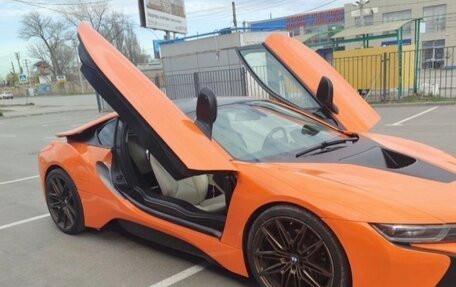 BMW i8 I рестайлинг, 2015 год, 6 450 000 рублей, 2 фотография