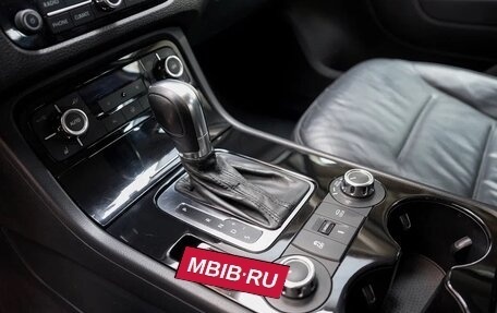 Volkswagen Touareg III, 2010 год, 1 800 000 рублей, 5 фотография