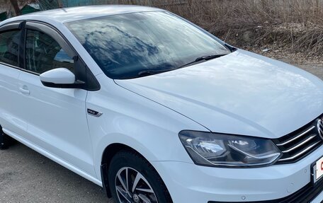 Volkswagen Polo VI (EU Market), 2018 год, 1 250 000 рублей, 2 фотография