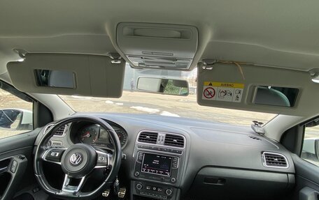 Volkswagen Polo VI (EU Market), 2018 год, 1 250 000 рублей, 17 фотография
