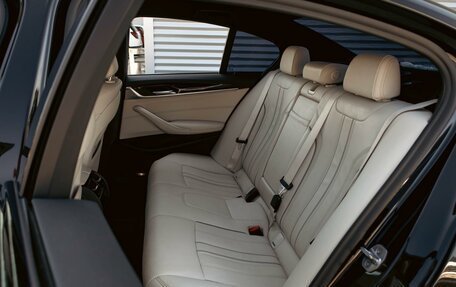 BMW 5 серия, 2019 год, 3 995 000 рублей, 31 фотография