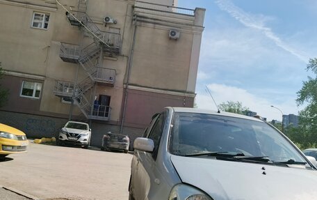 Toyota Vitz, 2001 год, 200 000 рублей, 1 фотография