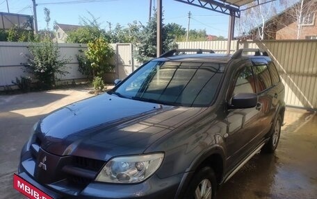 Mitsubishi Outlander III рестайлинг 3, 2007 год, 770 000 рублей, 14 фотография