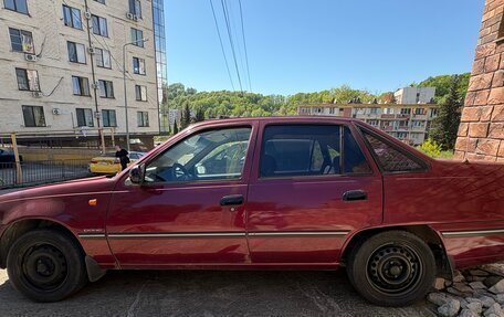 Daewoo Nexia I рестайлинг, 2004 год, 99 000 рублей, 2 фотография