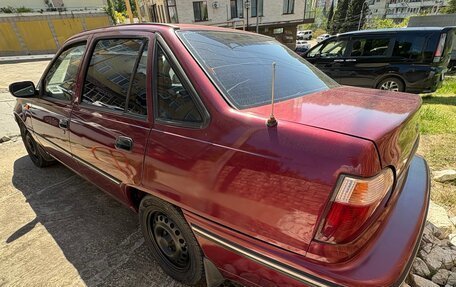 Daewoo Nexia I рестайлинг, 2004 год, 99 000 рублей, 6 фотография