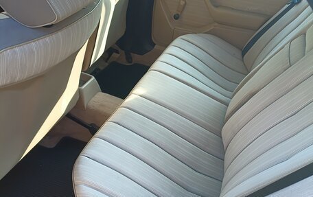 Mercedes-Benz W124, 1987 год, 3 900 000 рублей, 10 фотография