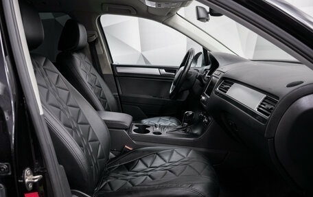 Volkswagen Touareg III, 2010 год, 1 734 000 рублей, 10 фотография