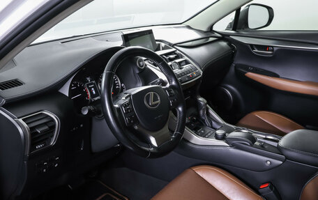 Lexus NX I, 2017 год, 3 109 000 рублей, 15 фотография