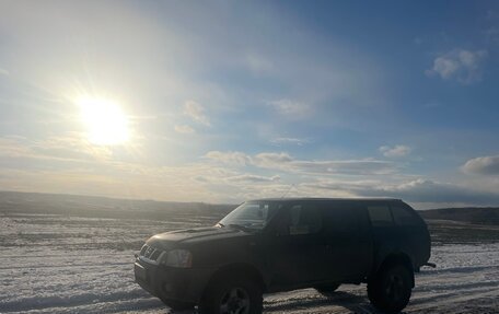 Nissan NP300, 2009 год, 1 200 000 рублей, 9 фотография