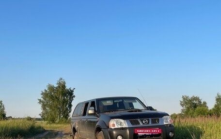 Nissan NP300, 2009 год, 1 200 000 рублей, 2 фотография
