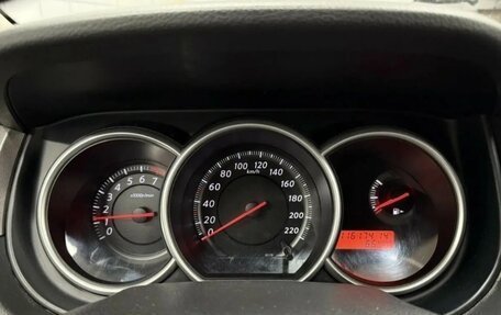 Nissan Tiida, 2012 год, 750 000 рублей, 11 фотография