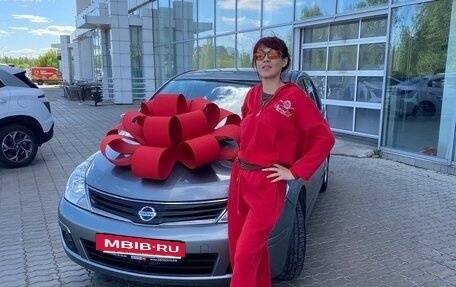 Nissan Tiida, 2012 год, 750 000 рублей, 16 фотография