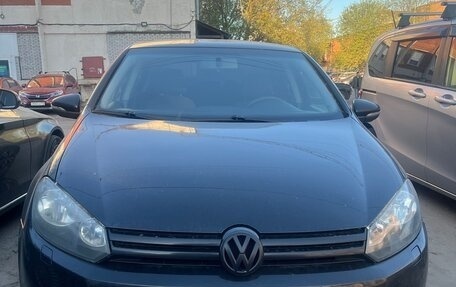 Volkswagen Golf VI, 2011 год, 660 000 рублей, 2 фотография