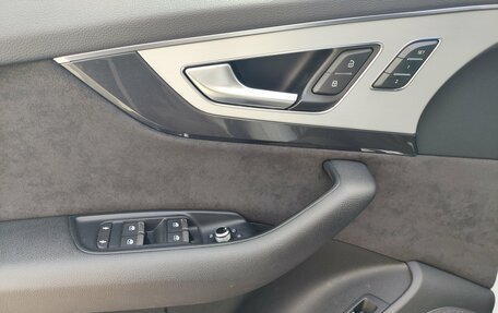 Audi Q7, 2019 год, 3 999 000 рублей, 19 фотография