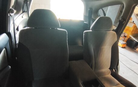 Honda Stream I рестайлинг, 2001 год, 380 000 рублей, 7 фотография
