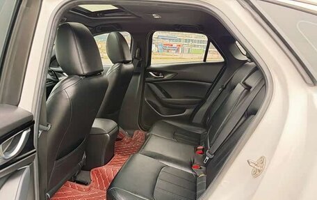 Mazda CX-4, 2021 год, 2 100 000 рублей, 11 фотография