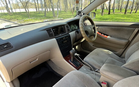 Toyota Corolla, 2001 год, 400 000 рублей, 22 фотография