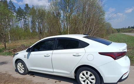 Hyundai Solaris II рестайлинг, 2019 год, 1 217 000 рублей, 2 фотография