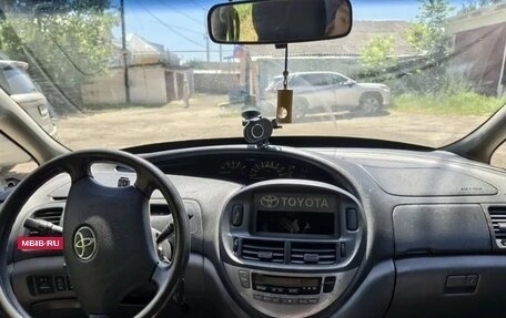Toyota Previa II, 2005 год, 899 999 рублей, 7 фотография