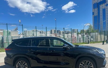 Toyota Highlander, 2026 год, 5 100 000 рублей, 6 фотография