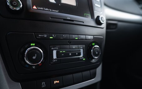 Skoda Yeti I рестайлинг, 2011 год, 890 000 рублей, 16 фотография