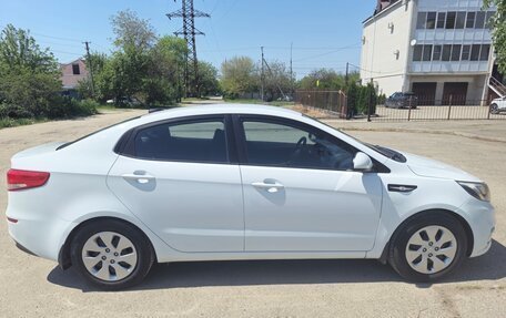 KIA Rio III рестайлинг, 2017 год, 1 199 000 рублей, 2 фотография