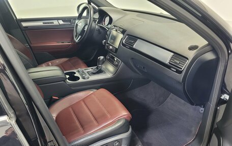 Volkswagen Touareg III, 2014 год, 1 940 000 рублей, 9 фотография