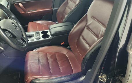 Volkswagen Touareg III, 2014 год, 1 940 000 рублей, 16 фотография