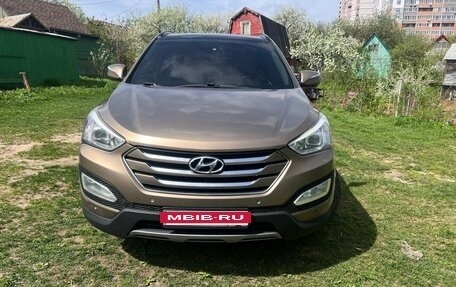 Hyundai Santa Fe III рестайлинг, 2013 год, 1 750 000 рублей, 2 фотография