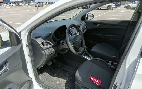 Hyundai Solaris II рестайлинг, 2021 год, 1 530 000 рублей, 8 фотография