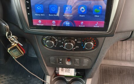 Renault Sandero II рестайлинг, 2020 год, 1 400 000 рублей, 11 фотография