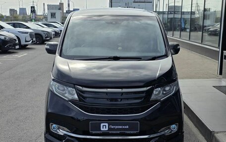 Honda Stepwgn IV, 2015 год, 2 320 000 рублей, 4 фотография