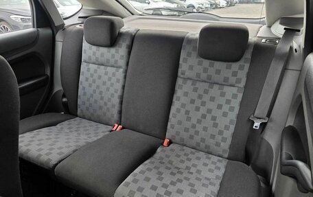 Ford Focus II рестайлинг, 2007 год, 360 000 рублей, 18 фотография
