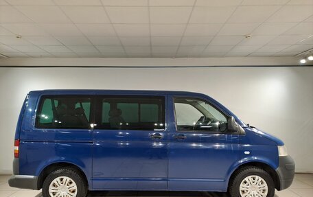 Volkswagen Caravelle T5, 2008 год, 1 099 000 рублей, 4 фотография