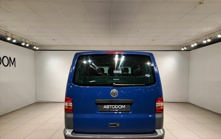 Volkswagen Caravelle T5, 2008 год, 1 099 000 рублей, 6 фотография