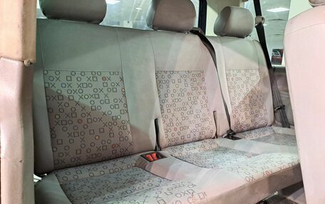 Volkswagen Caravelle T5, 2008 год, 1 099 000 рублей, 17 фотография