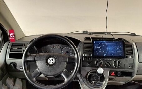 Volkswagen Caravelle T5, 2008 год, 1 099 000 рублей, 13 фотография