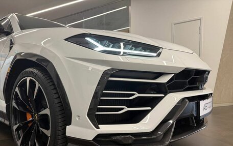 Lamborghini Urus I, 2020 год, 22 990 000 рублей, 13 фотография