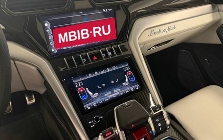 Lamborghini Urus I, 2020 год, 22 990 000 рублей, 24 фотография