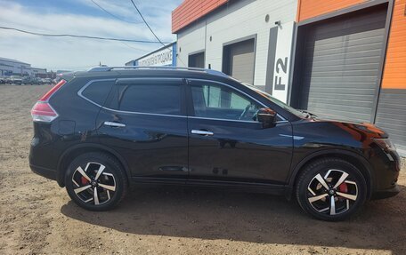 Nissan X-Trail, 2017 год, 1 899 000 рублей, 2 фотография