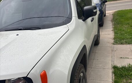 Jeep Renegade I рестайлинг, 2017 год, 2 100 000 рублей, 2 фотография