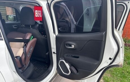 Jeep Renegade I рестайлинг, 2017 год, 2 100 000 рублей, 15 фотография