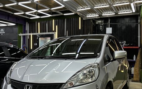 Honda Fit III, 2010 год, 927 000 рублей, 1 фотография