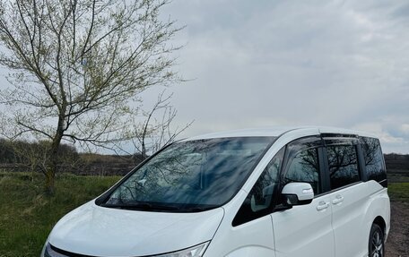 Honda Stepwgn IV, 2017 год, 2 380 000 рублей, 3 фотография