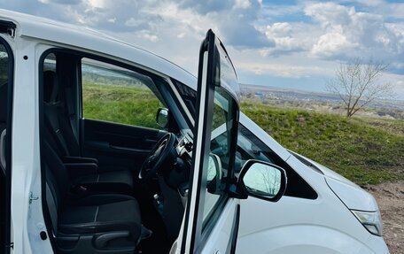 Honda Stepwgn IV, 2017 год, 2 380 000 рублей, 14 фотография