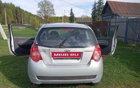 Chevrolet Aveo III, 2009 год, 550 000 рублей, 3 фотография
