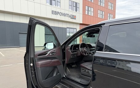 Cadillac Escalade V, 2022 год, 10 700 000 рублей, 14 фотография