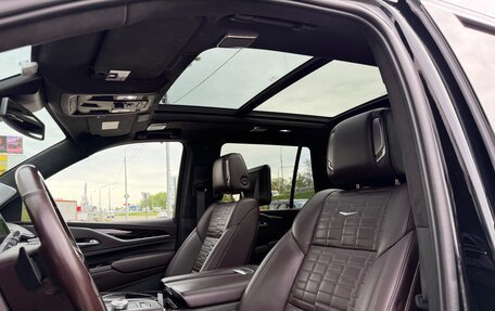 Cadillac Escalade V, 2022 год, 10 700 000 рублей, 18 фотография
